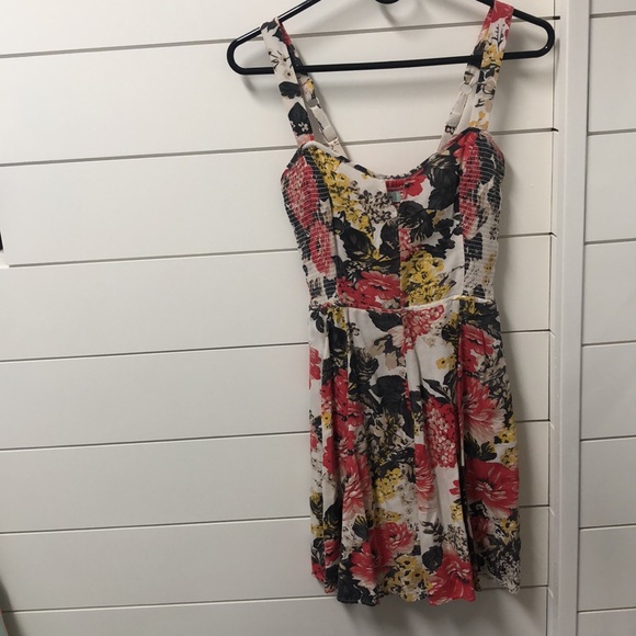 UO: Kimchi Blue Keyhole Mini Dress- Small - Picture 2 of 8